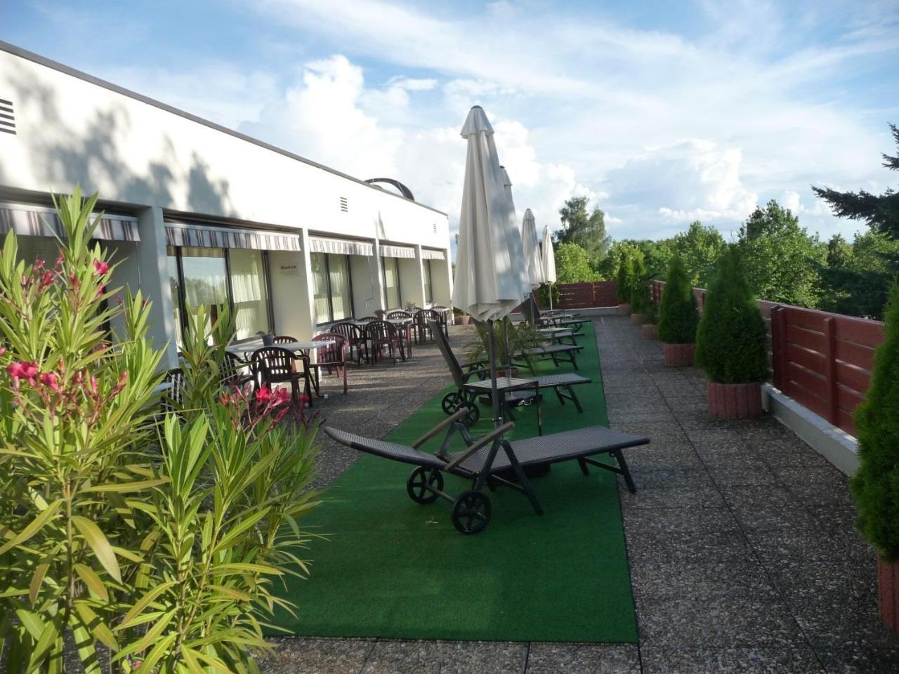 Chalet Swiss - App.Nelles Bad Füssing Extérieur photo